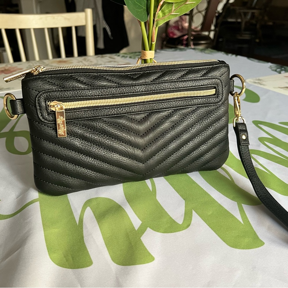 Itzy Ritzy Crossbody